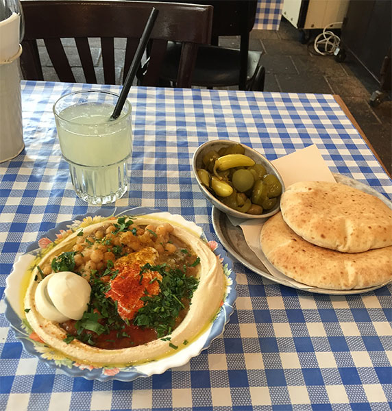 Caspi Hummus em Tel Aviv