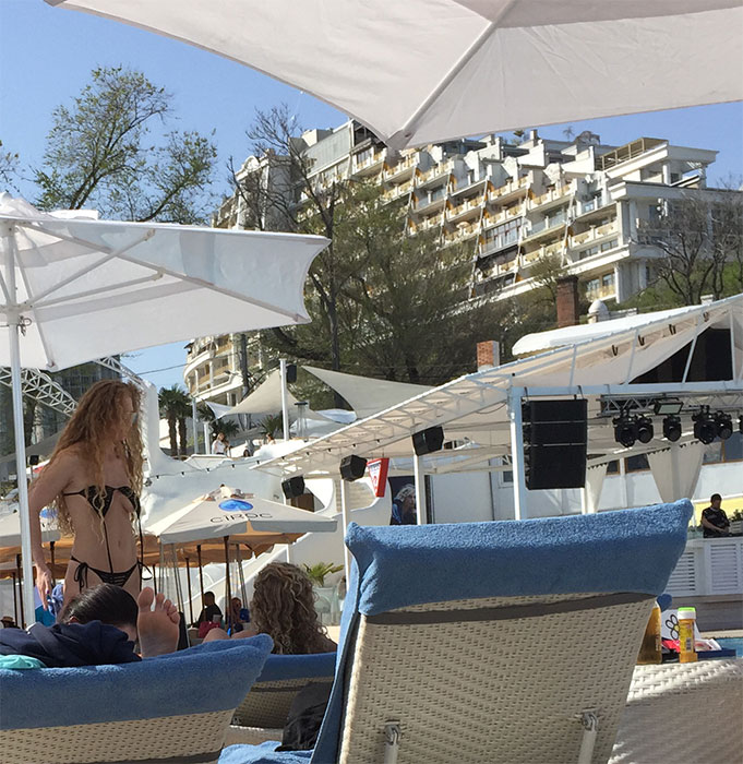 Topless no Ibiza Beach Club