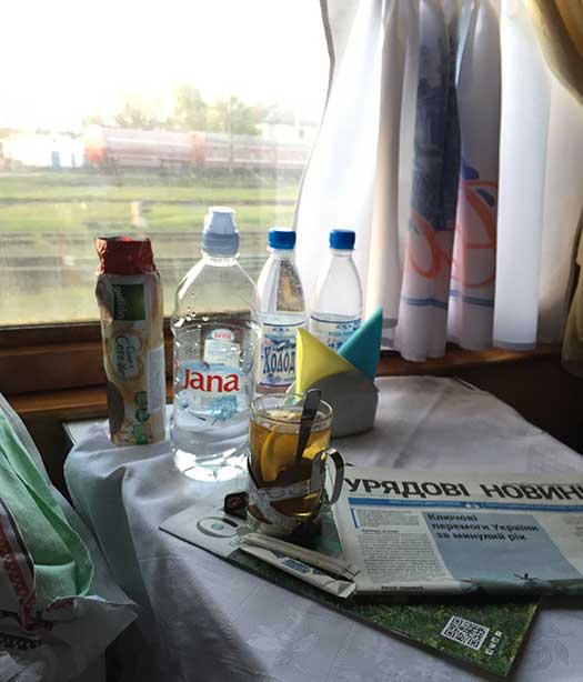 Viagem de trem da Hungria para a Ucrania